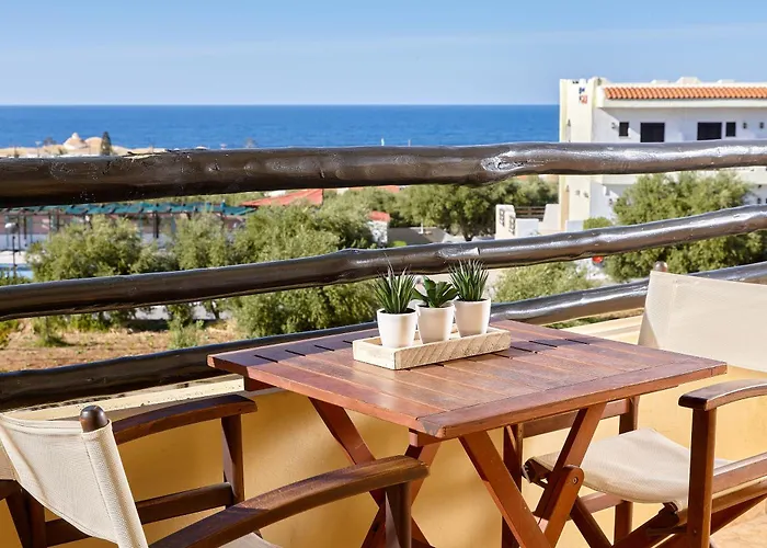 Kreta מלון דירות 3*